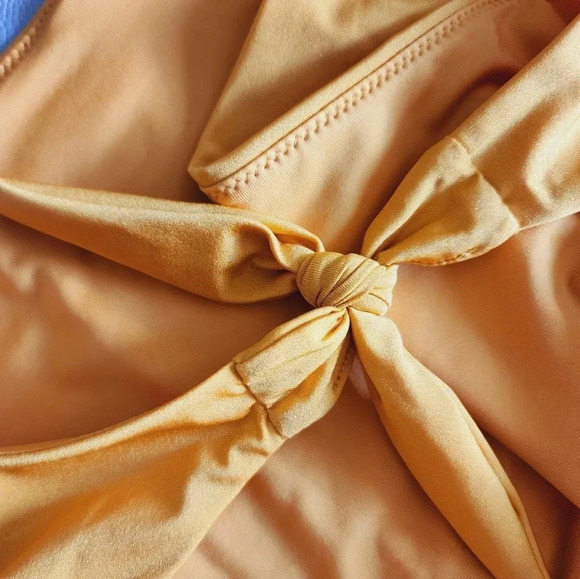 Women's  H&M Bikini Bottom size 10 M - Picture 3 of 4